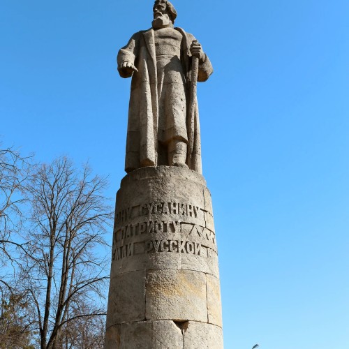 9 городов Золотого кольца России на внедорожнике: индивидуальное путешествие с комфортом