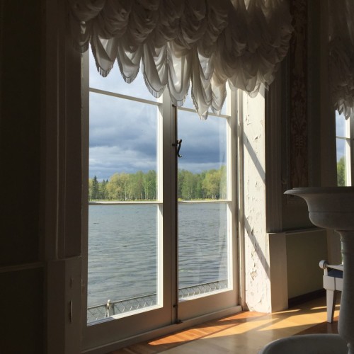 Дворцово-парковый ансамбль в Гатчине — из Петербурга