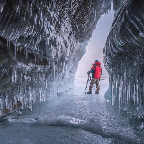 Персонально на джипах с тревел-фотографом без экскурсий: Ольхон и Огой в объятиях льда