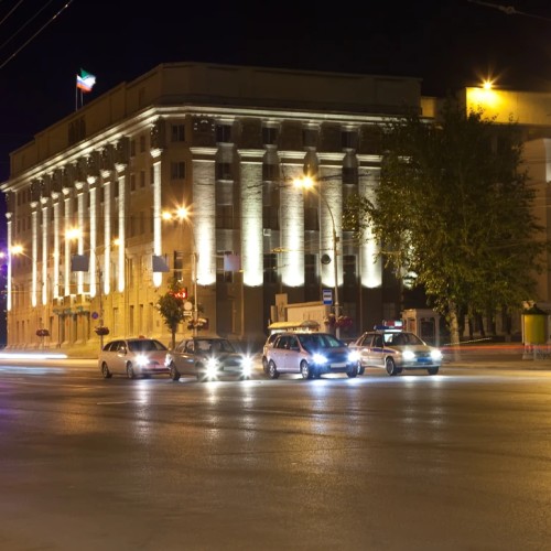 Автомобильная экскурсия по вечерней столице Сибири
