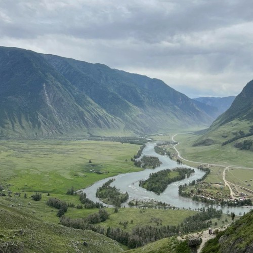 Алтайские активности: треккинг и хайкинг по долине Чулышман