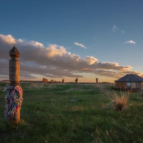 Природные чудеса Хакасии: урочище Сундуки, Ивановские озёра, Каменный лес и Долина царей