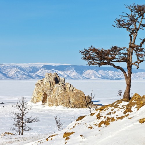 Тур «всё включено» по зимнему Байкалу: Горячинск, Ольхон, Чивыркуйский залив и волшебный лёд