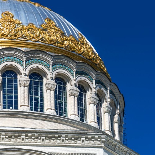 Кронштадт — в город фортов на микроавтобусе