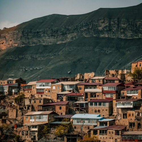 Виды и вкусы Дагестана с аэросъёмкой: топовые локации и национальная кухня