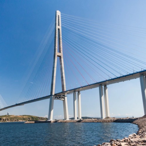 По волнам Японского моря на яхте с маской, сапом и деликатесами (мини-группа)