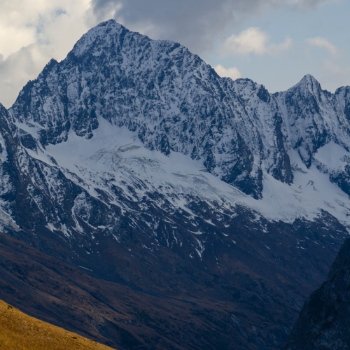 Домбай: экскурсии и походы по заповедным местам