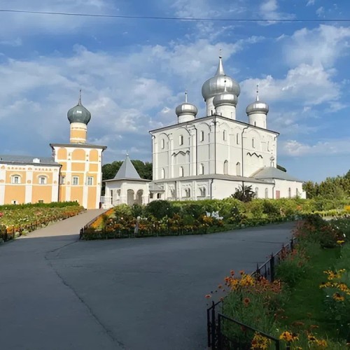 Вперёд в прошлое! Автобусный тур в Великий Новгород, Старую Руссу и Валдай