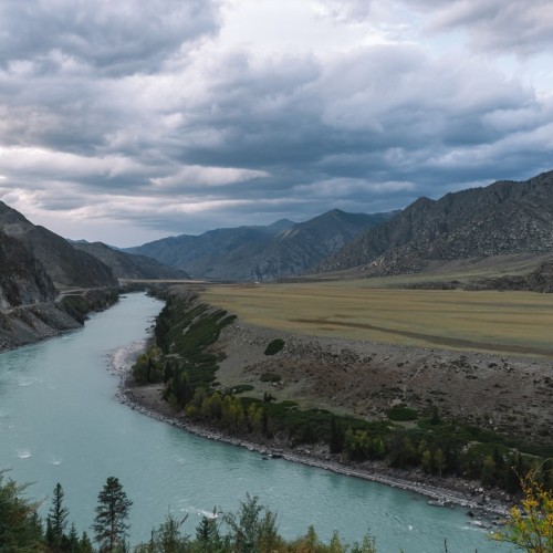 Комфорт-тур на Алтай с фотографом: полёт на вертолёте, парение и главные места (всё включено)