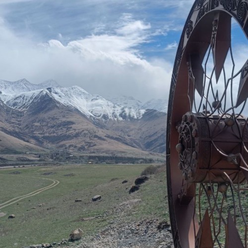 По горным тропам и улицам Владикавказа с комфортом: 3 дня в Северной Осетии