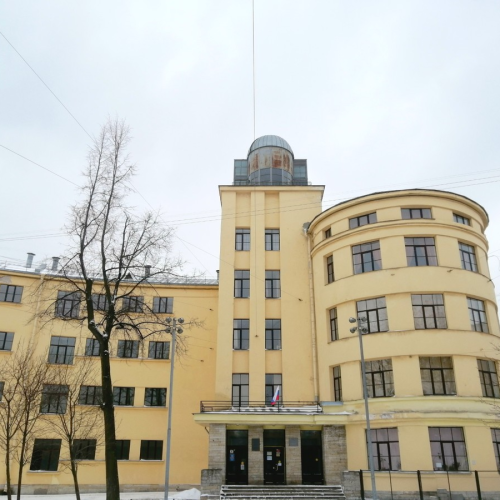 Мобильный квест в Петербурге «Пламенный привет строителям коммунизма» (16+)