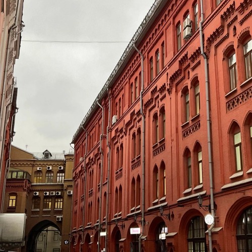 По барам исторического Китай-города