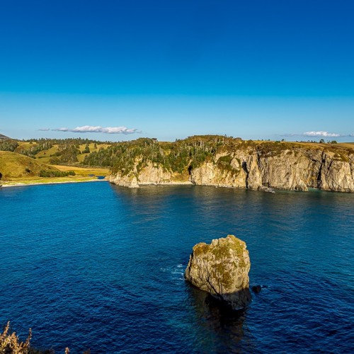 Джип-тур на Итуруп и Шикотан в мини-группе: неизведанные места, релакс в термах и гастрономия