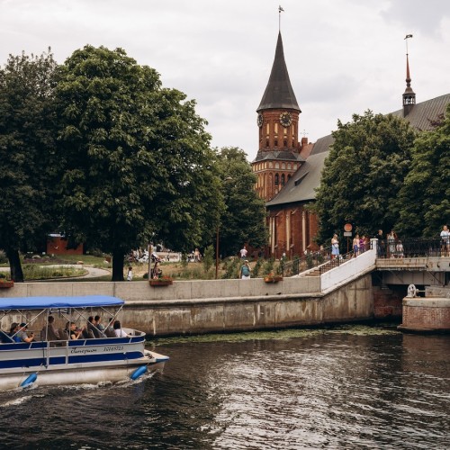 На автобусе по знаковым локациям янтарного края: Калининград, Светлогорск, Янтарный, Зеленоградск