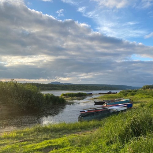 Треккинг в горах Урала: подъём на Полюд и Ветлан