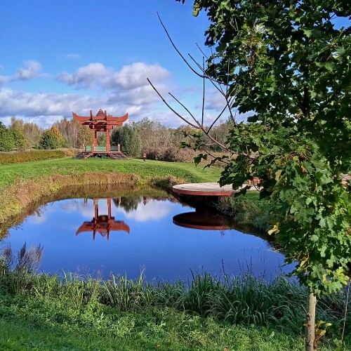 В усадьбу Марьино и к Саблинским водопадам