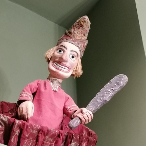 Легко ли быть звездой? Экскурсия по Петербургу с посещением Театрального музея