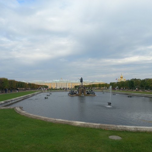 Петергоф — резиденция Петра Великого