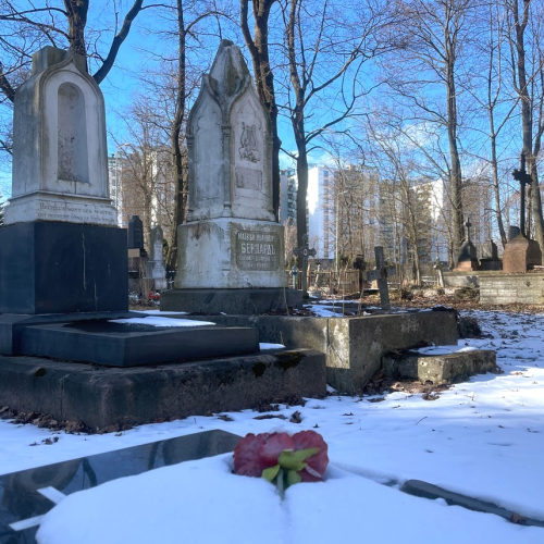 Мобильный квест в Петербурге «Тайны Смоленского кладбища»