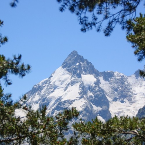 Отдых на водах: спа-тур на Кавказ с купанием в термах и отелем 4*. Домбай, Эльбрус и города КМВ