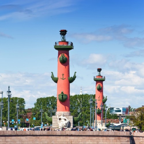 Такой разный Васильевский остров: на авто премиум-класса