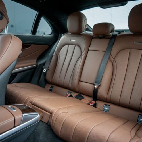 Трансфер из аэропорта в Сочи на автомобиле Mercedes-Benz E-Class