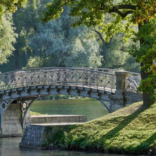 Гатчина: прогулка по страницам императорского романа