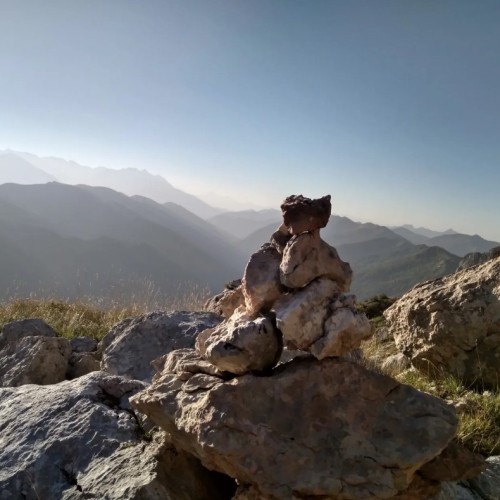 Поход по легендарному маршруту и подъём на Оштен