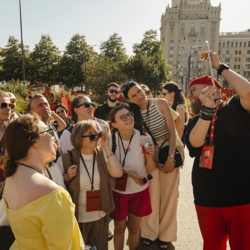 Стендап-экскурсия по Патрикам (18+)
