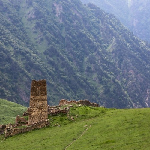 На джипах по заповедным местам Северной Осетии