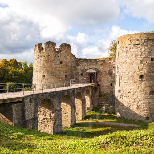 Скрытые жемчужины Ленинградской области: поездка из Петербурга