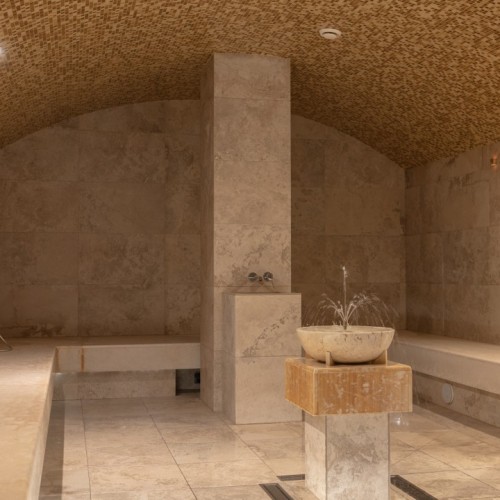 Отдых на водах: спа-тур на Кавказ с купанием в термах и отелем 4*. Домбай, Эльбрус и города КМВ