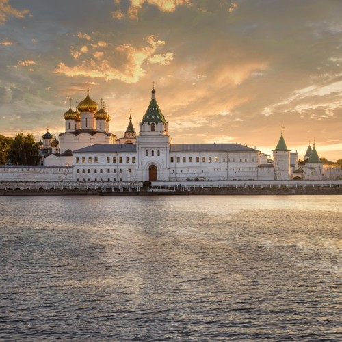 Из Ярославля в Кострому