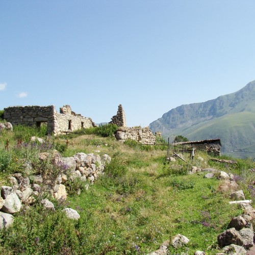 Величие Грозного, красоты Северной Осетии и горной Ингушетии: автотур