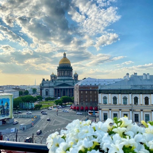 Нескучное знакомство с Петербургом на авто!