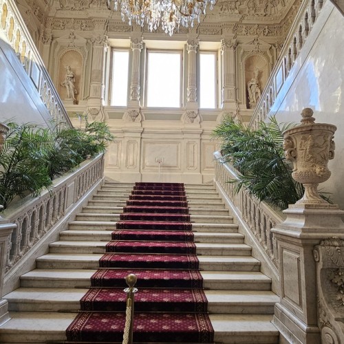 Юсуповский дворец: великолепные интерьеры и история убийства Распутина