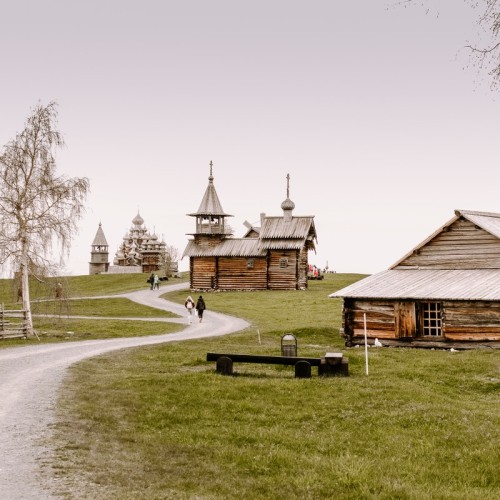 Уютная Карелия и остров Кижи — из Петербурга