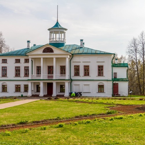 Индивидуально по Ярославскому краю: жемчужная обитель, замок и музей под небом