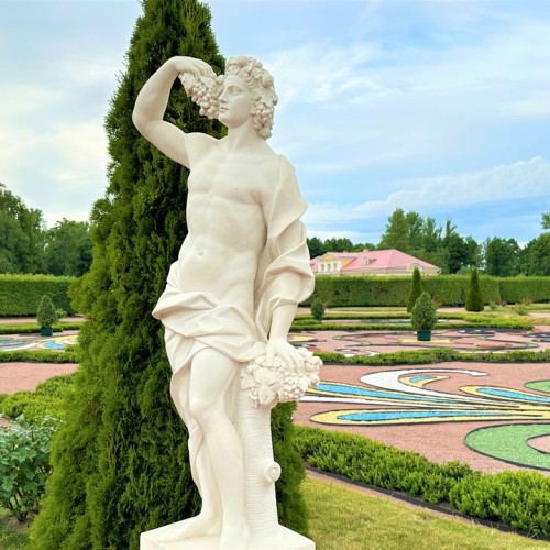 Средневековый Выборг, воинственный Кронштадт и величественный Санкт-Петербург