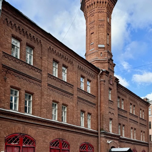 Петроградка: живая и уютная