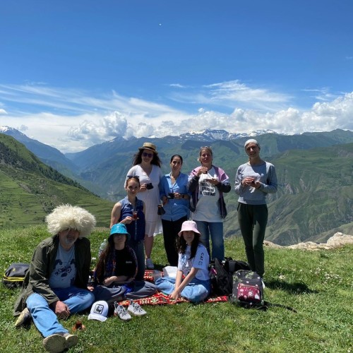 Знаковые места Чечни и Дагестана: от современного мегаполиса к древним аулам