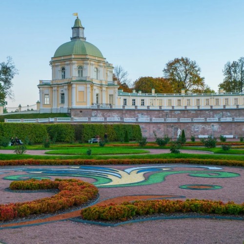 Групповая экскурсия в Ораниенбаум, Меншиковский дворец и Морской собор