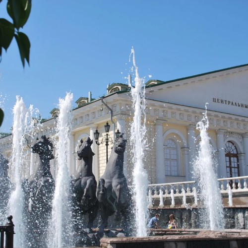 Экскурсия-квест для детей 7-12 лет по Александровскому саду