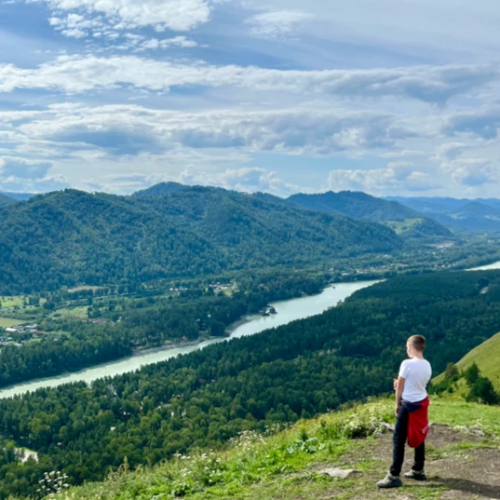 Волшебный Алтай: на джипах и пешком по предгорьям и склонам