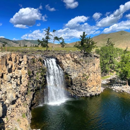 От пустыни до оазисов: большое путешествие по Монголии и Улан-Удэ