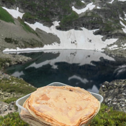 Если с другом вышел в путь: треккинги в Архызе в компании маламута (в мини-группе)