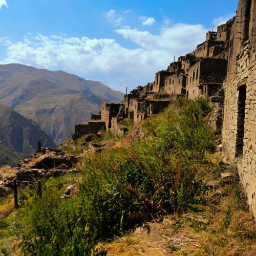 Неделя в стране гор: необычные места Дагестана и восхождение на Шалбуздаг