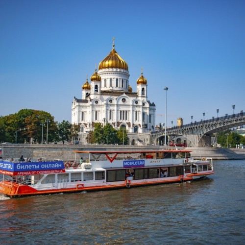 Выпускной вечер на комфортабельном теплоходе «Прага» с банкетом