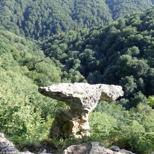 В Адыгею за походами, пещерами и древностями