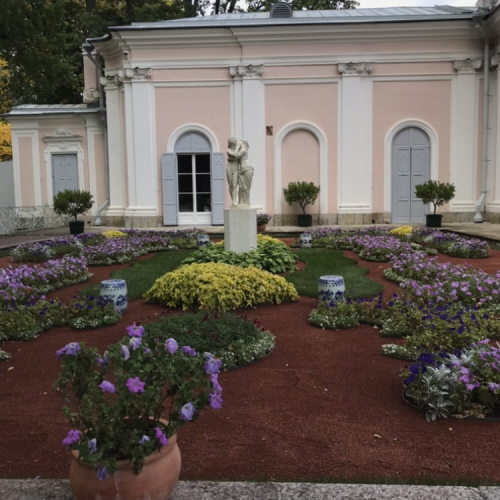 Из Петербурга — в Ораниенбаум и Меншиковский дворец
